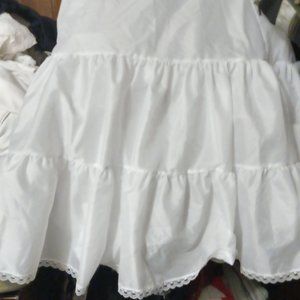 Davids bridal  2 tier wedding dress slip